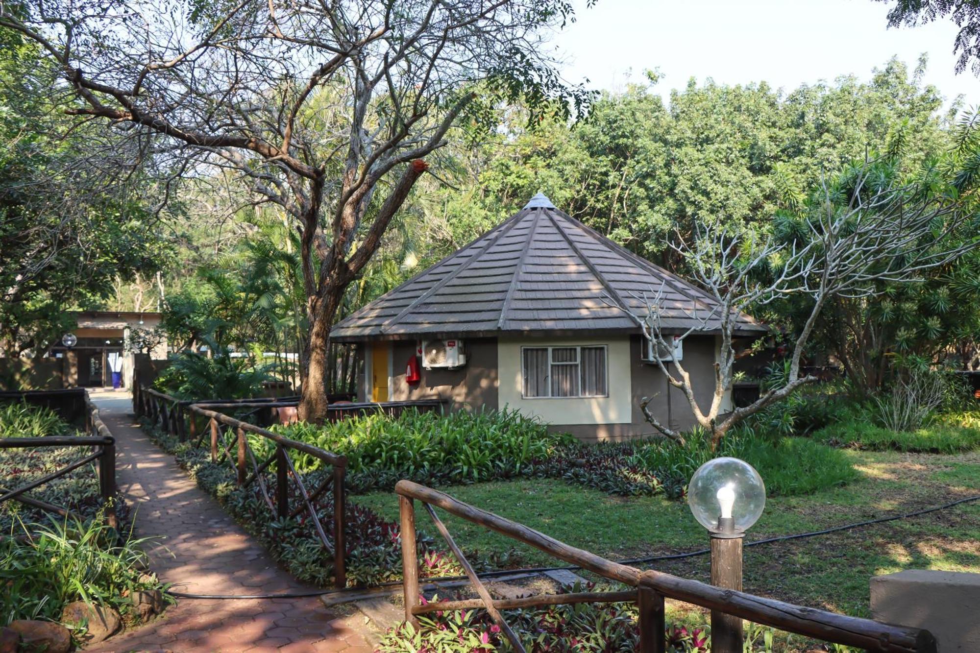 Emdoneni Lodge Hluhluwe Exterior foto
